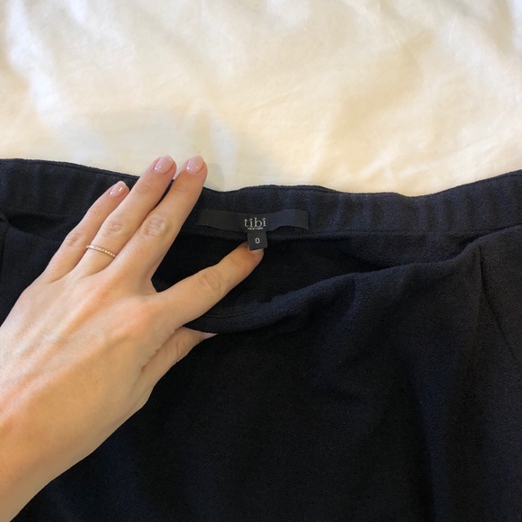 Off the shoulder tibi dress - Picture 2 of 2